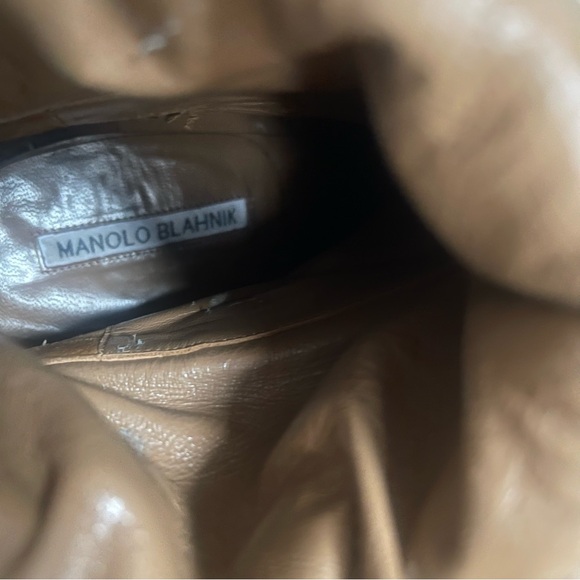 Manolo Blahnik Brown Suede Heeled Boots - Picture 4 of 12